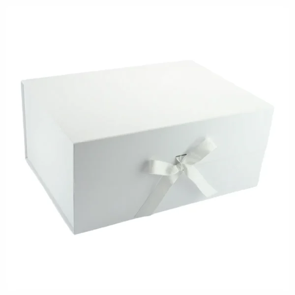 ogromna-luksozna-kutiq-izrabotena-ot-tvurd-karton-s-matovo-pokritie_1 ogromna luksozna kutiq izrabotena ot tvurd karton s matovo pokritie 1