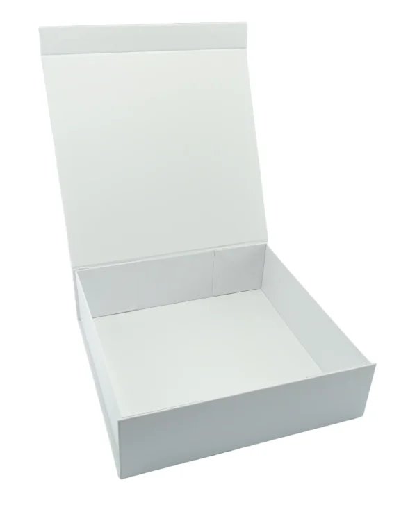 bqla-kvadratna-kutiq-bez-pandelka