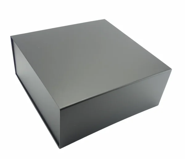 golqma-cherna-luksozna-kutiq-s-magnitno-zatvarqne- golqma-cherna-luksozna-kutiq-s-magnitno-zatvarqne