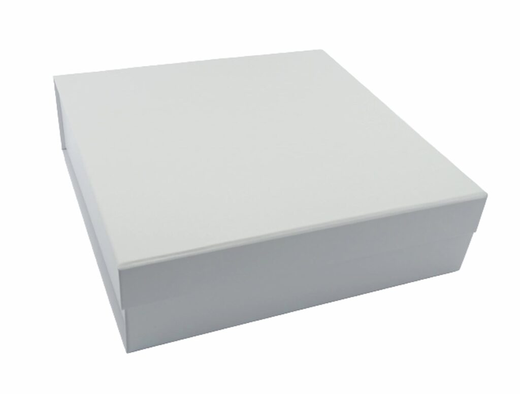 luksozna-kvadratna-kutiq-v-bql-cvqt