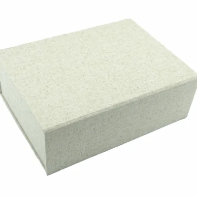 pravougulna-luksozna-kutiq-ot-len