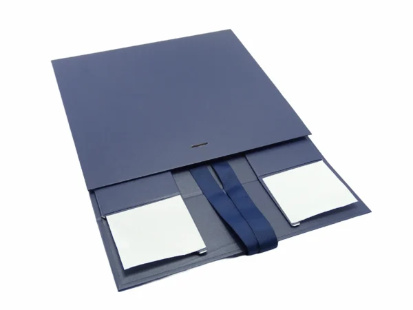 sguvaema-luksozna-golqma-kutiq-v-sin-cvqt-scaled