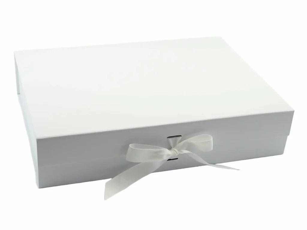 golqma-luksozna-kutiq-s-razmeri-45-33-10-v-bql-cvqt